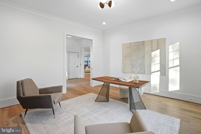 1111 INGLESIDE AVE, Mclean, VA 22101