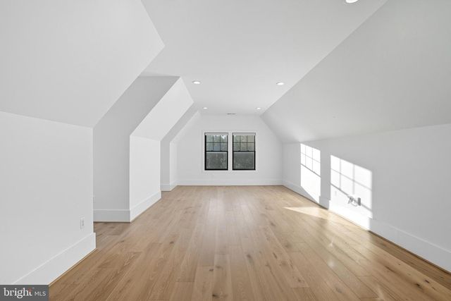 1111 INGLESIDE AVE, Mclean, VA 22101