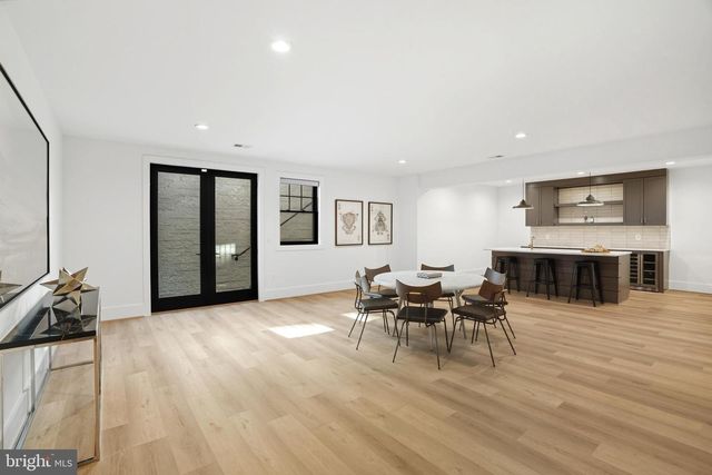 1111 INGLESIDE AVE, Mclean, VA 22101