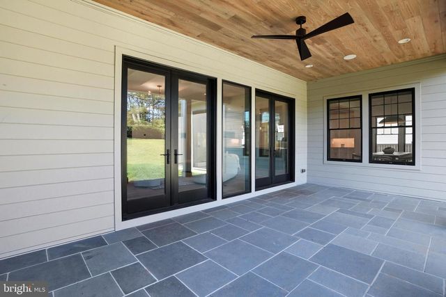 1111 INGLESIDE AVE, Mclean, VA 22101