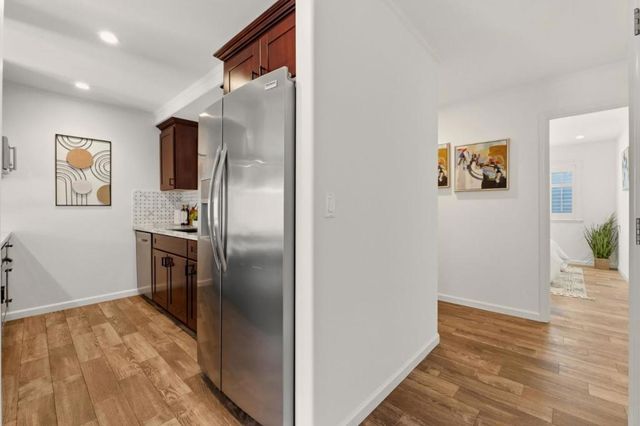 104 E Middlefield Road B, Mountain View, CA 94043