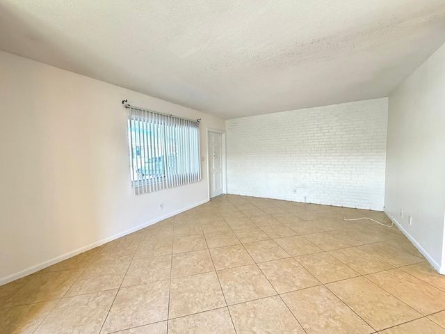 4731 NE 21st Terrace 2, Lighthouse Point, FL 33064
