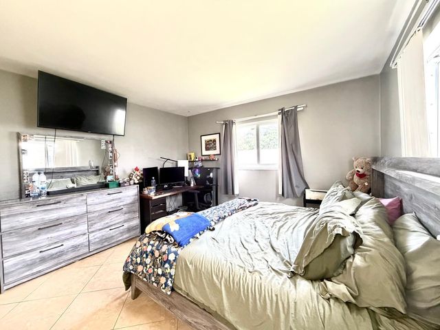 4731 NE 21st Terrace 2, Lighthouse Point, FL 33064