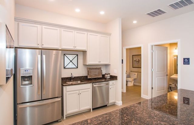 320 Martins Landing 2501, North Reading, MA 01864