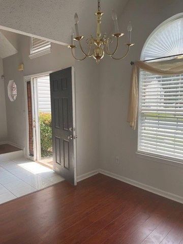 1109 Mary Lee Court, Riverdale, GA 30296