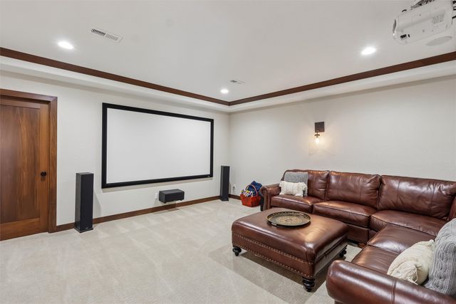 10534 NW 75th Place, Johnston, IA 50131