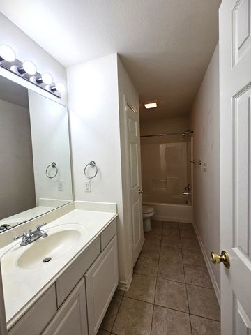 1521 Rice Road Z-101, Tyler, TX 75703