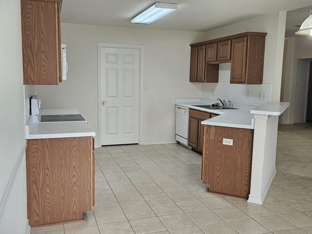 1521 Rice Road Z-101, Tyler, TX 75703