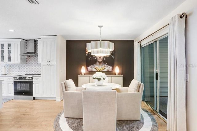 3212 VALLEY OAKS DRIVE 3212, Tampa, FL 33618