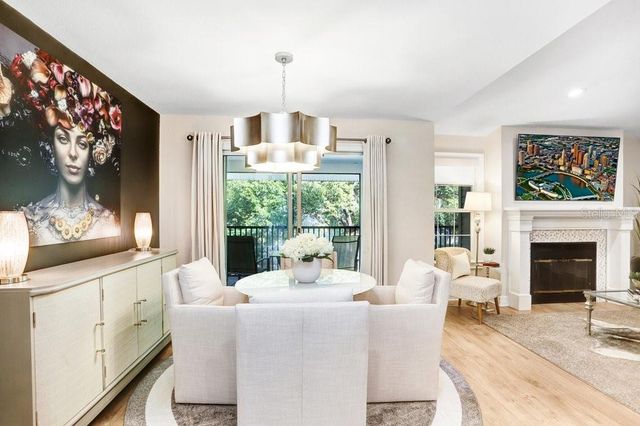 3212 VALLEY OAKS DRIVE 3212, Tampa, FL 33618