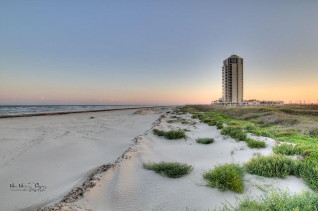 801 E Beach Drive TW2305, Galveston, TX 77550