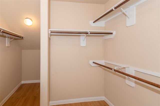 2421 W Werrington Way, Houston, TX 77073
