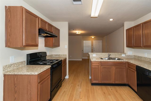 2421 W Werrington Way, Houston, TX 77073