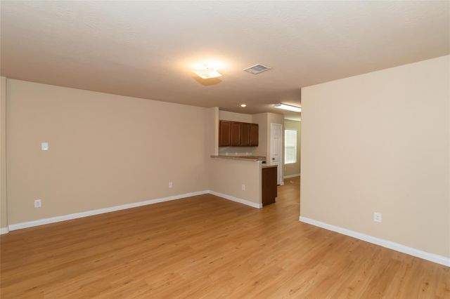 2421 W Werrington Way, Houston, TX 77073