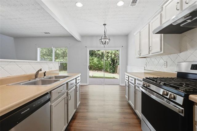 905 Tamarisk Place, Canton, GA 30114