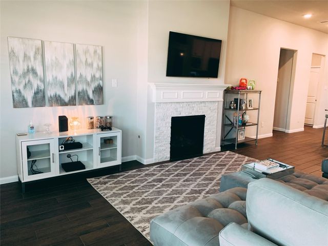 540 Winburn Tide Lane, La Porte, TX 77571