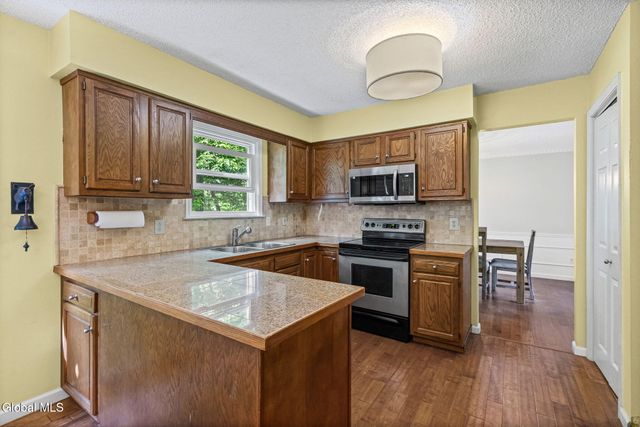 21 Bellwood Lane, Schodack, NY 12033