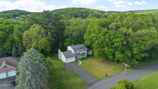21 Bellwood Lane, Schodack, NY 12033