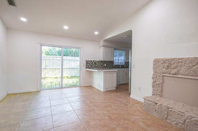 11714 ORANGE Boulevard, The Acreage, FL 33412
