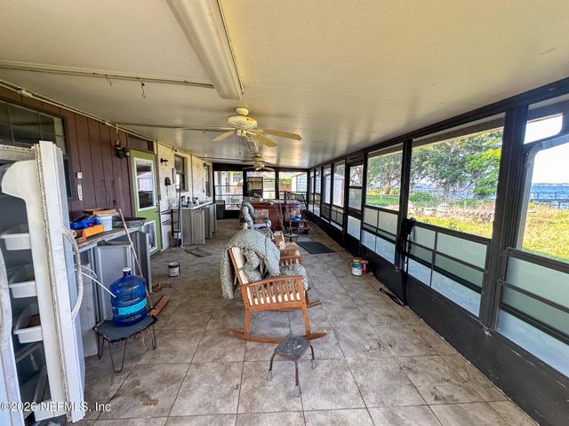 550 CEDAR CREEK Road 2, Palatka, FL 32177