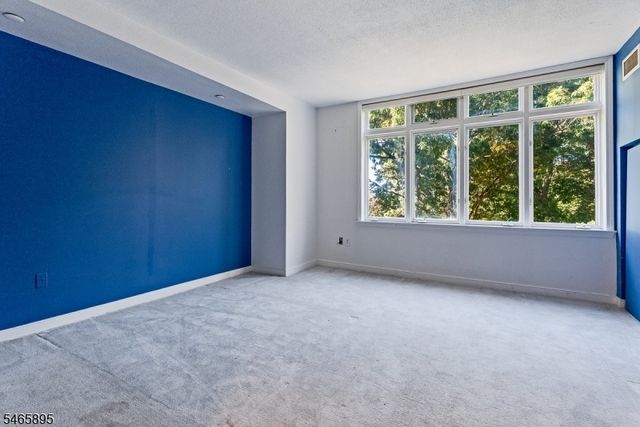 616 S Orange Ave, 3C 3C, Maplewood Twp., NJ 07040