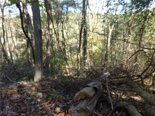 7822 Hilltop Drive NW, Carrollton, OH 44708