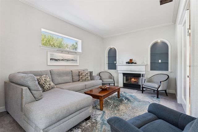 190 CRYSTAL LAKE DRIVE, Clermont, FL 34711