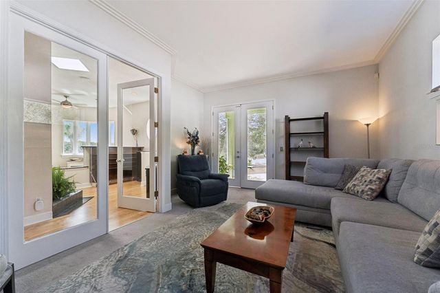 190 CRYSTAL LAKE DRIVE, Clermont, FL 34711