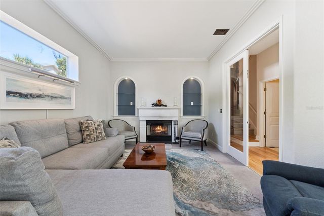 190 CRYSTAL LAKE DRIVE, Clermont, FL 34711