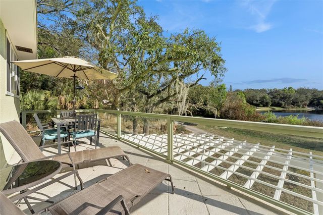 190 CRYSTAL LAKE DRIVE, Clermont, FL 34711