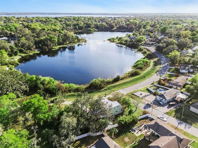 190 CRYSTAL LAKE DRIVE, Clermont, FL 34711