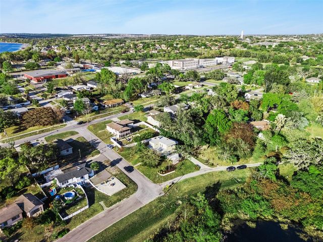 190 CRYSTAL LAKE DRIVE, Clermont, FL 34711