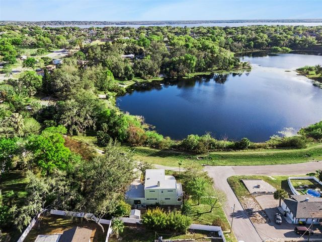 190 CRYSTAL LAKE DRIVE, Clermont, FL 34711
