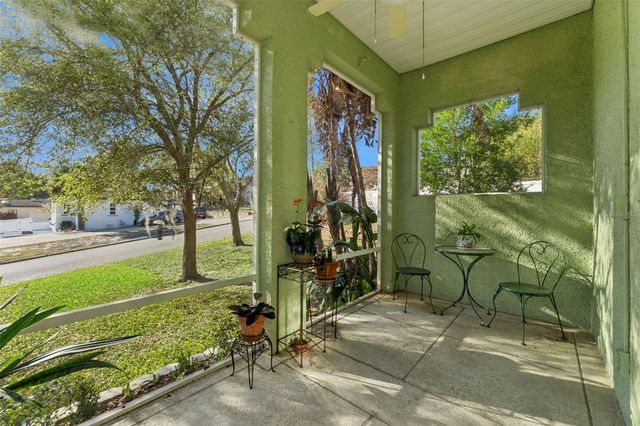 190 CRYSTAL LAKE DRIVE, Clermont, FL 34711