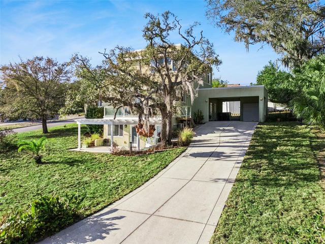 190 CRYSTAL LAKE DRIVE, Clermont, FL 34711