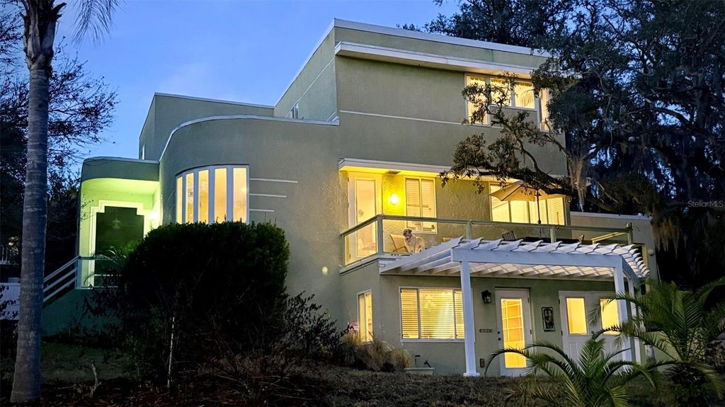 190 CRYSTAL LAKE DRIVE, Clermont, FL 34711