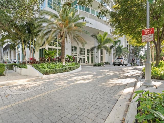 951 Brickell Avenue 2011, Miami, FL 33131