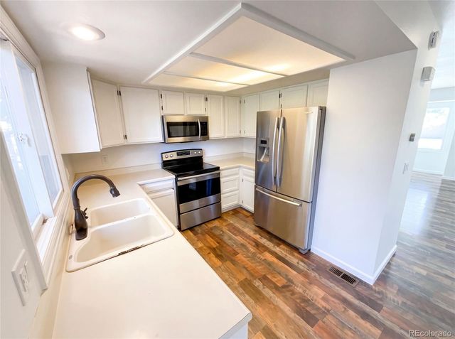 9938 Garland Drive, Broomfield, CO 80021