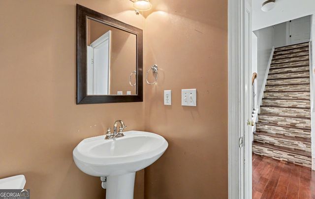 530 Bigelow, Atlanta, GA 30349