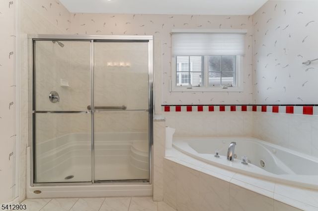 12 Republic Row, Franklin Twp., NJ 08873