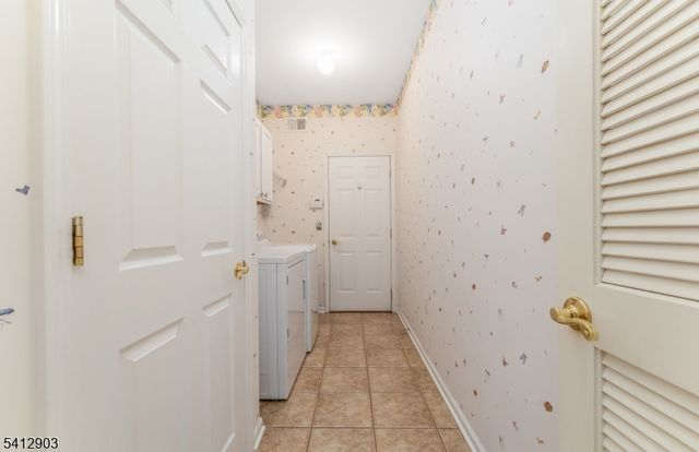 12 Republic Row, Franklin Twp., NJ 08873