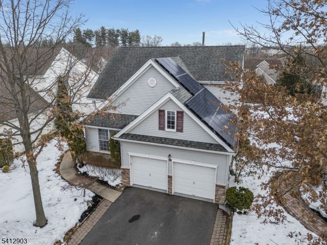 12 Republic Row, Franklin Twp., NJ 08873