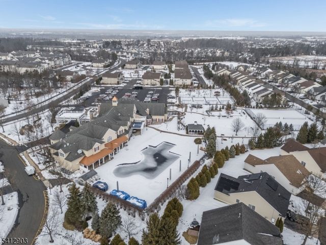 12 Republic Row, Franklin Twp., NJ 08873