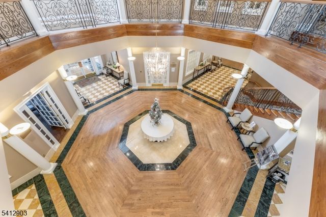 12 Republic Row, Franklin Twp., NJ 08873