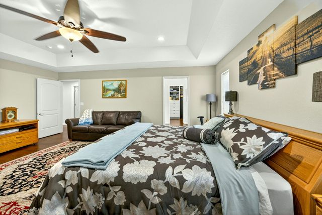 1562 Ridge Way, Medford, OR 97504