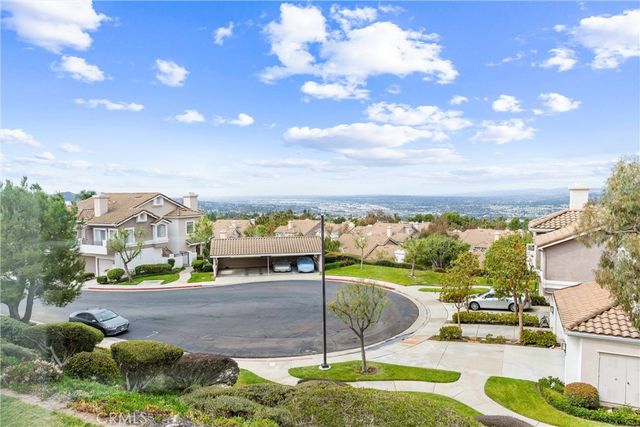 1037 S Daybreak Court, Anaheim, CA 92808