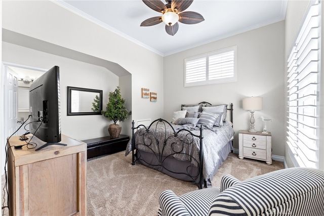 1037 S Daybreak Court, Anaheim, CA 92808