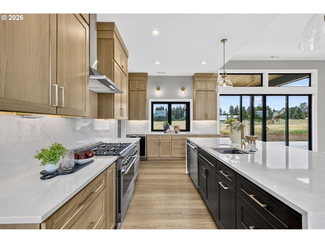 22075 Se DAWN MARIE Ln, Eagle Creek, OR 97022