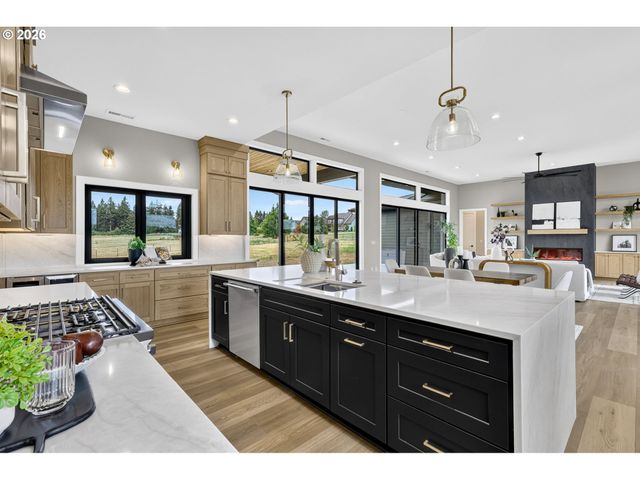 22075 Se DAWN MARIE Ln, Eagle Creek, OR 97022