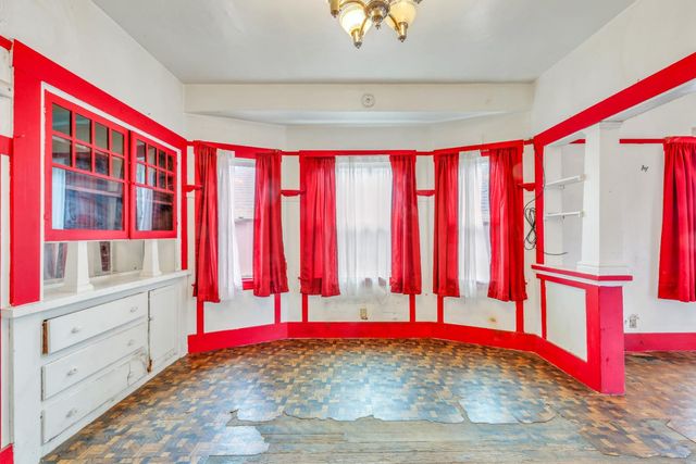 4809 Parker Ave, Sacramento, CA 95820